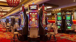 80mcc လောင်းကြေး Live Casino ကစားနေသောမြင်ကွင်း Myanmar